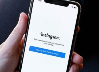 Facebook, Instagram и WhatsApp не работали в воскресение более двух часов